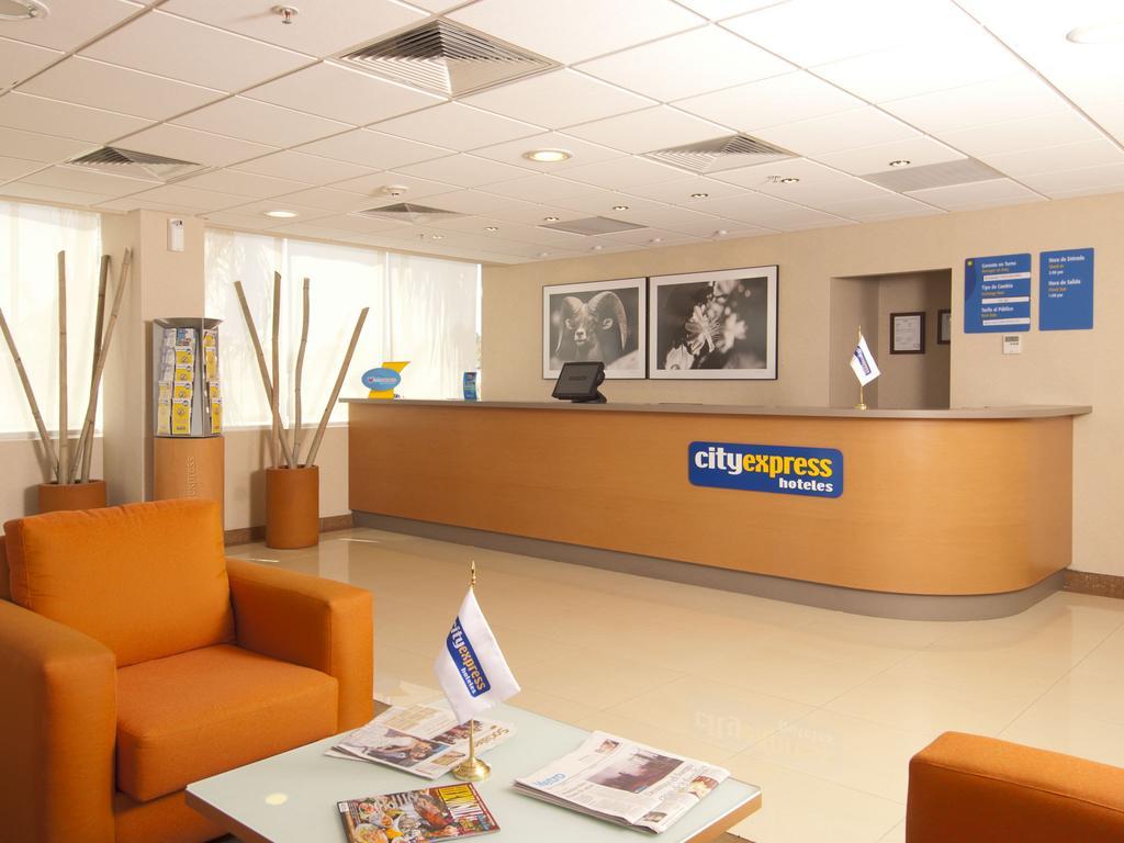 City Express Junior By Marriott San Luis Potosi Zona Industrial Екстериор снимка